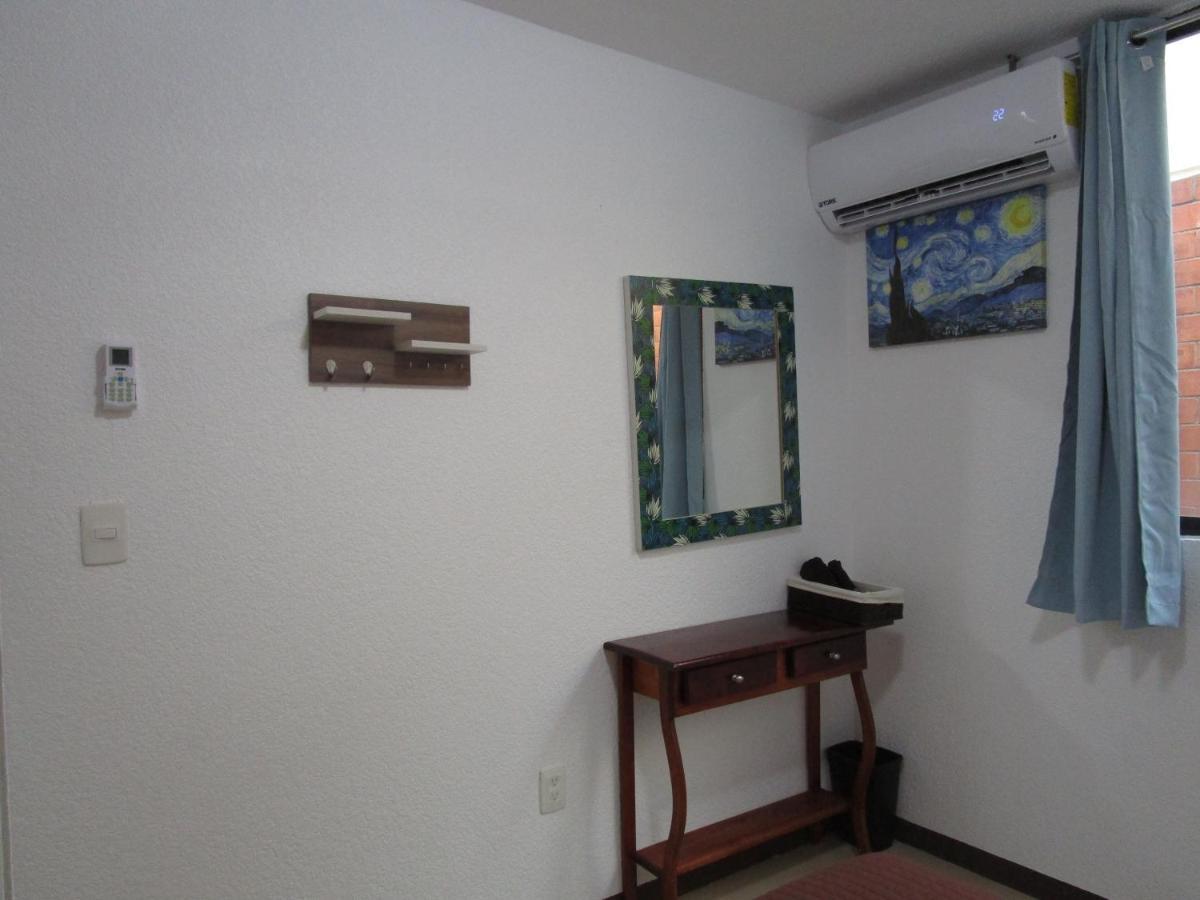 Preciosa Casa Palmera En Cuernavaca Con Alberca, Wifi, Tv Y Cocina Para Fin De Semana, Descanso, Vacaciones O Home Office Emiliano Zapata  Exteriér fotografie